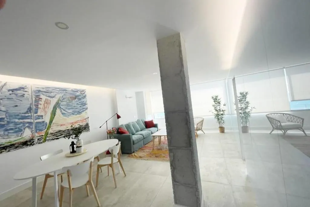 Moderno Y Completo Apartamento Frente Al Mar Málaga