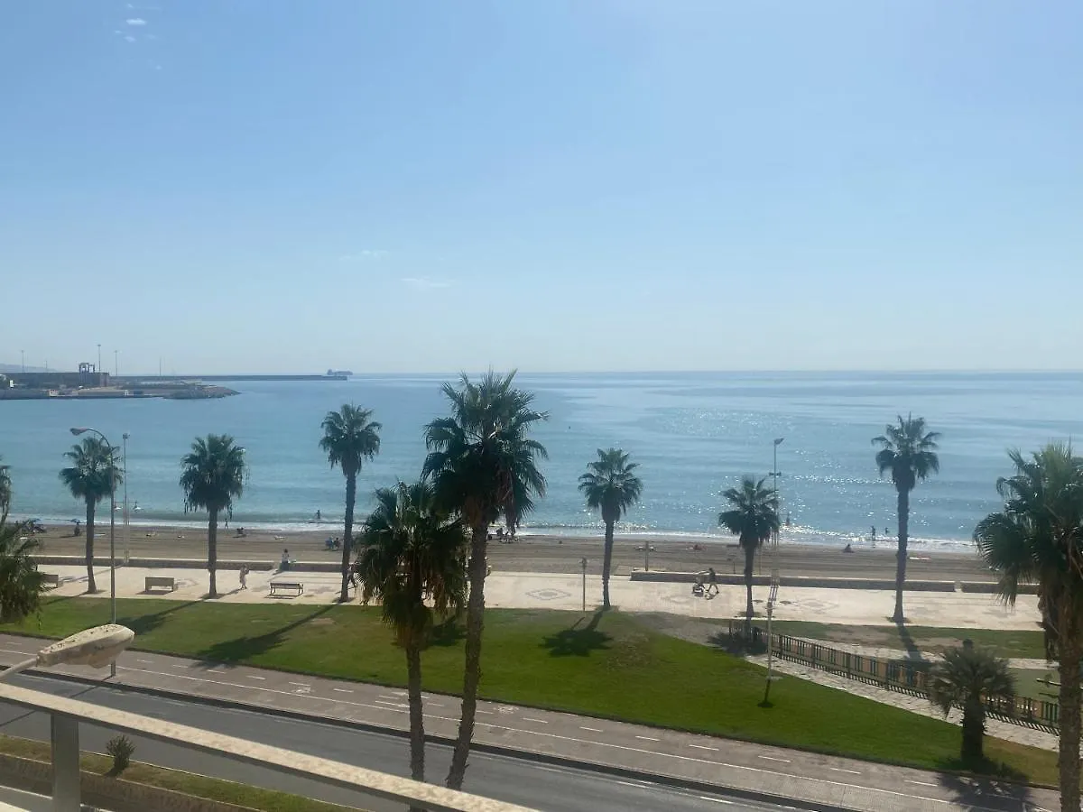 Moderno Y Completo Apartamento Frente Al Mar Málaga